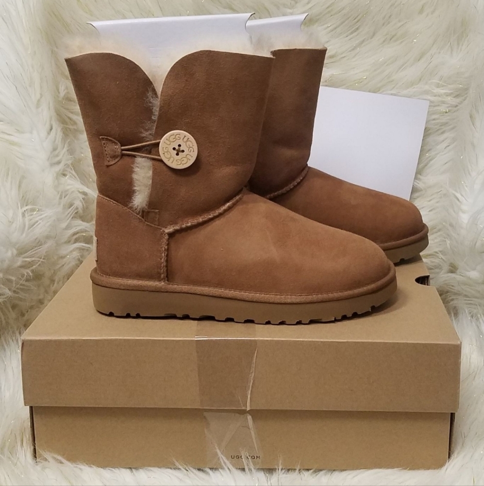 UGG® Bailey Button Boots Size 8